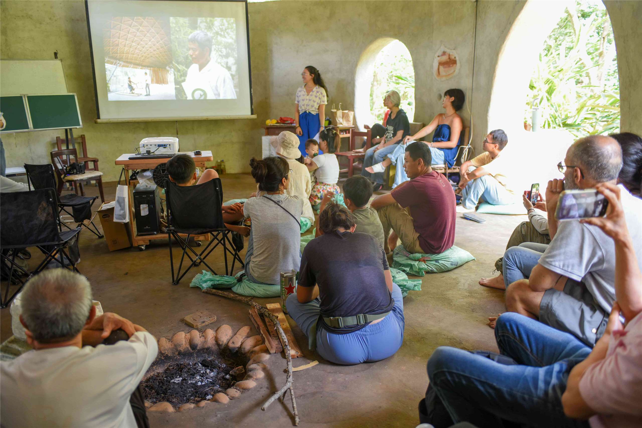 Conférence de Cloé Ando à la maison goutte, Taichung (photo : Leng Len)