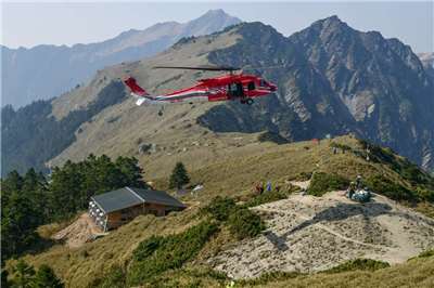 Un nouveau refuge de montagne bientôt inauguré sur le sommet principal de Qilai (photo, parc national Taroko)