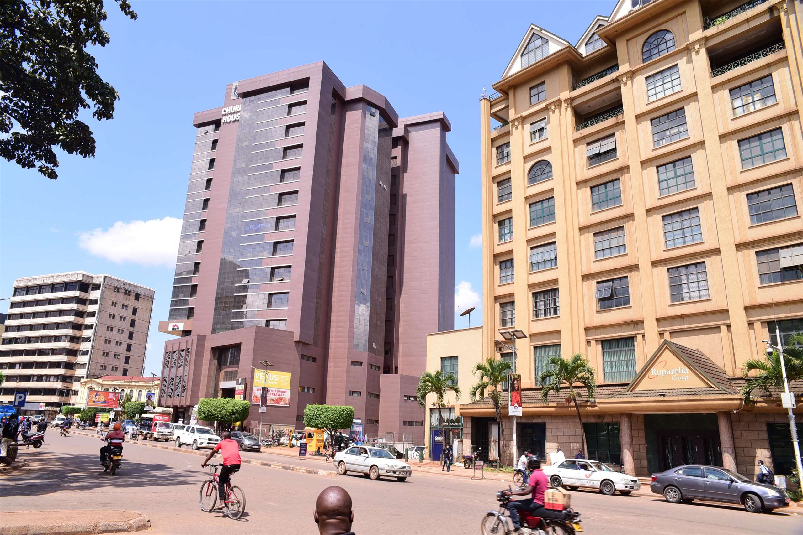 Rue de Kampala, la capitale de l'Ouganda (Image : Gachangi, CC BY-SA 4.0 , via Wikimedia Commons)