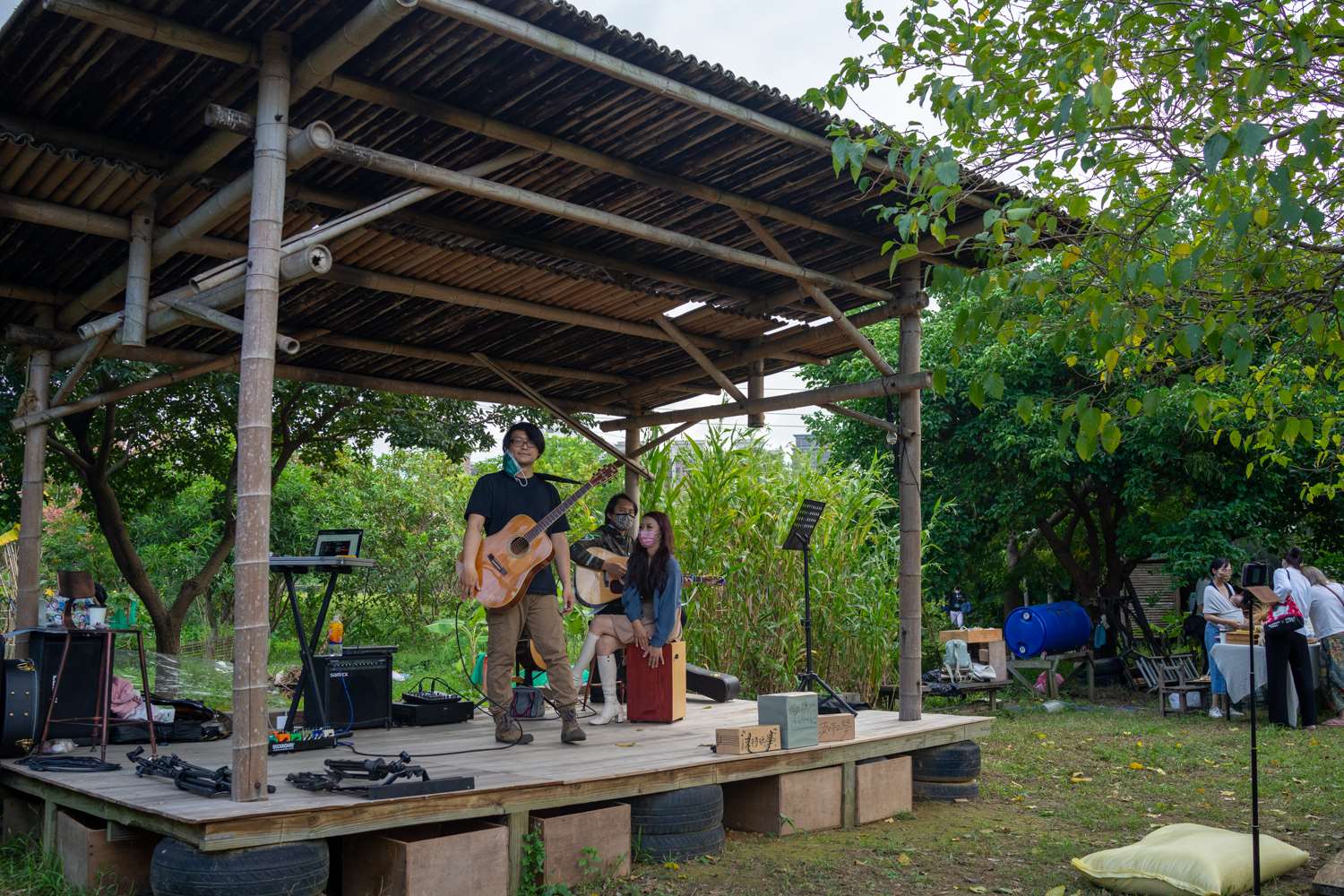 Un concert en plein air à Worldwide Open Studio à Taoyuan (photo : Sasa)
