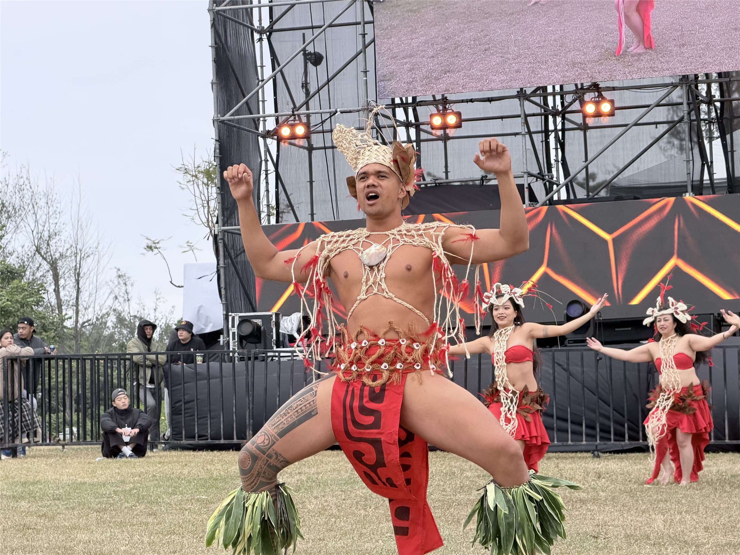 Rencontre avec la délégation tahitienne au festival PASIWALI (Image : Lisa Duffaud)