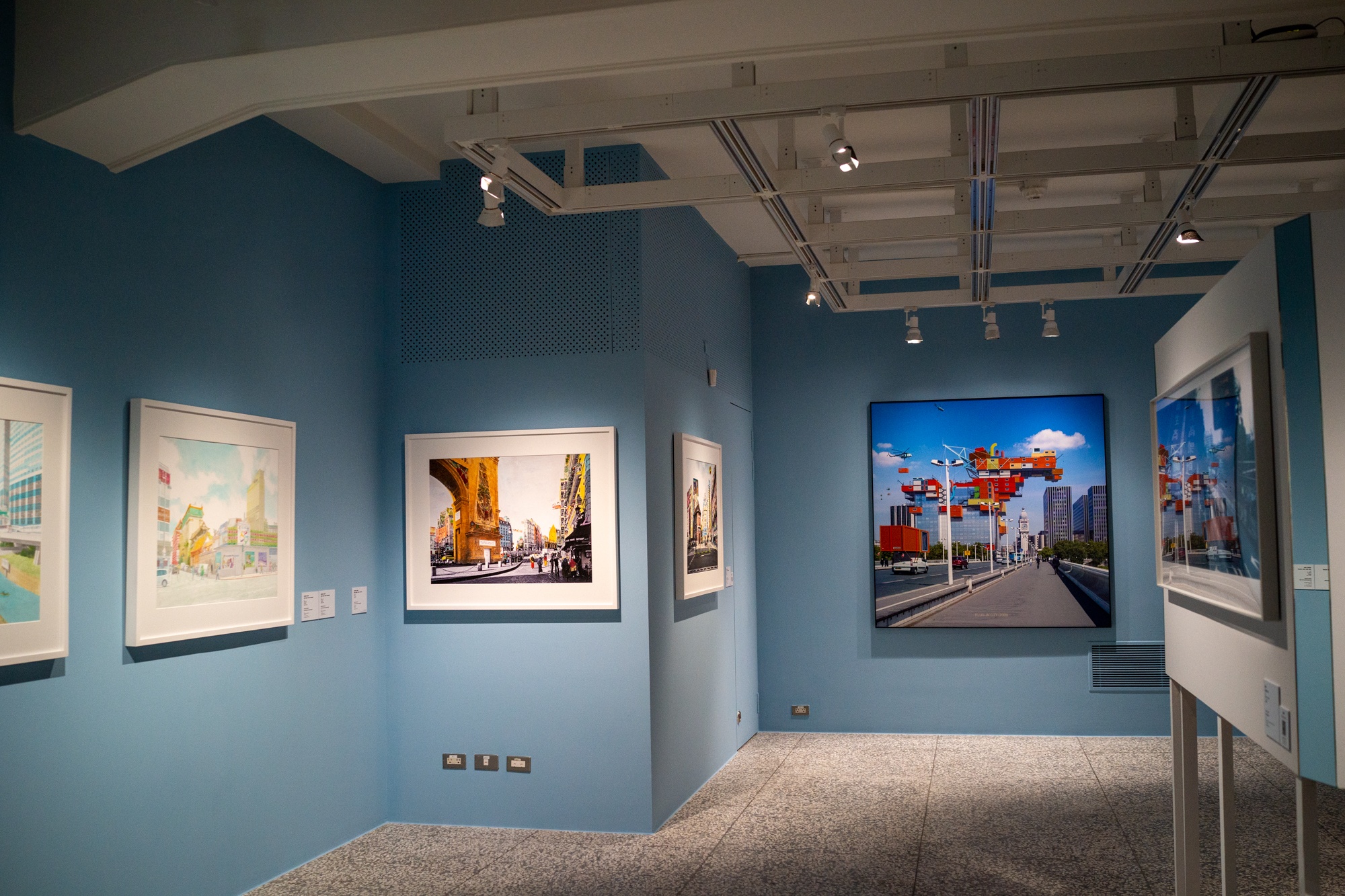 Photos de Frédéric Delangle et d'Alain Bublex dans le cadre de l'exposition Vanités Modernes au NCPI à Taipei (photo : Sasa)