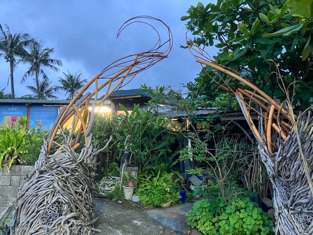 L'entrée du Studio Paterongan (photo : Sasa / RTI)