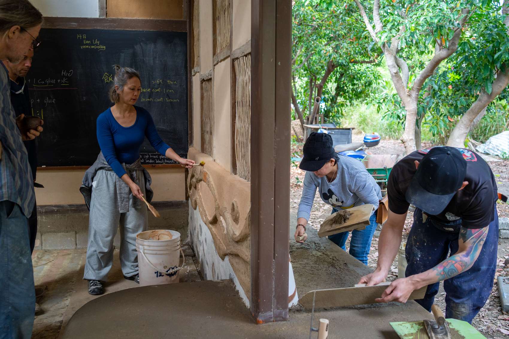 Travail sur le banc (photo : Sasa) 