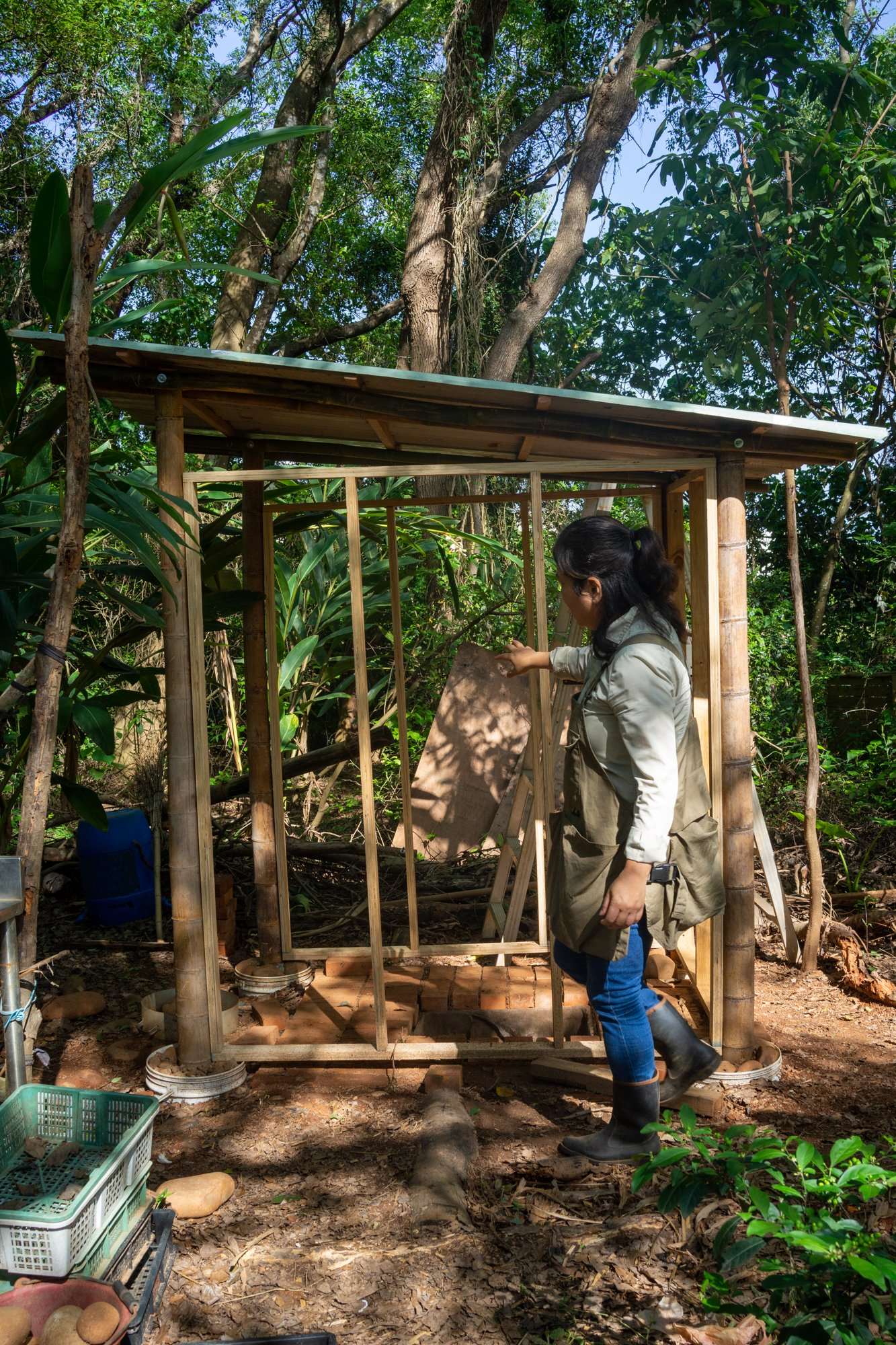 D'autres toilettes sèches sont en construction (photo : Sasa)
