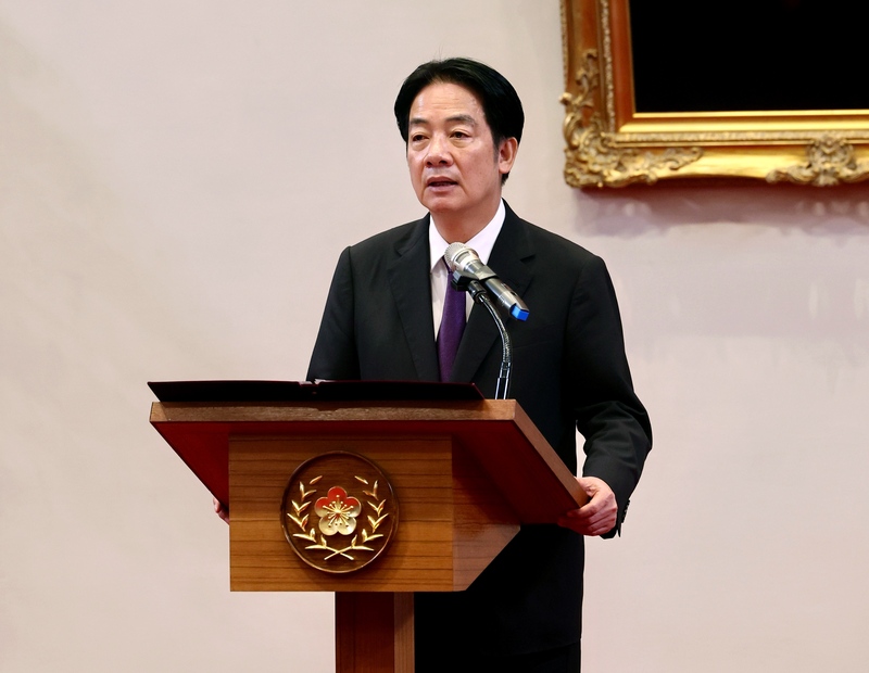 Pimpin Upacara Kenaikan Pangkat Jenderal untuk Bulan November, Presiden: Investasi Pertahanan adalah Investasi Perdamaian (CNA)
