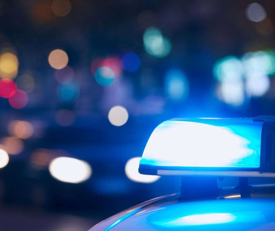 Mahasiswa Asing Vietnam Terlibat Perampokan Toko Waralaba, Ancam Dengan Senjata dan Pisau, Bahkan Serang Petugas Polisi (CANVA)