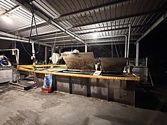 Pemerintah Kabupaten Pingtung mengungkap sebuah peternakan babi di Kota Pingtung yang secara ilegal memberi makan babi dengan limbah makanan. Pemerintah kabupaten mendenda peternakan tersebut sebesar NT$800.000, pihaknya akan melakukan pemeriksaan secara ketat (foto: Pemkab Pingtung) 