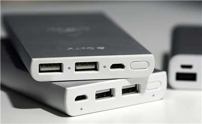 Power Bank Kembali Berulah! Terbakar Sendiri di Pesawat, Asap Mengepul Membuat Penumpang Ketakutan (Pixabay)