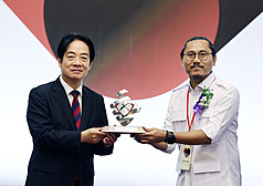 PBHI Raih Penghargaan Demokrasi dan HAM Asia ke-20 Tahun 2025 dari Taiwan (CNA)