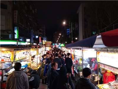 Pasar Malam Terbesar di Utara Taiwan Tutup Mendadak: Berhenti Beroperasi Lebih Awal Akibat Gagal Lolos Inspeksi (Wikipedia)