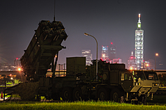 latihan militer Hankuang ke-41, mempertahankan kawasan inti di Taipei berlokasi di Meiti Riverside Park 

