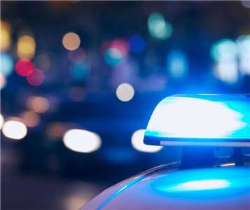 Didikan Terlampau Keras Berujung Tragedi? Dikurung 5 Hari Tanpa Makan Minum, Putri 21 Tahun Ditemukan Tewas Membusuk di Kamarnya (CANVA)