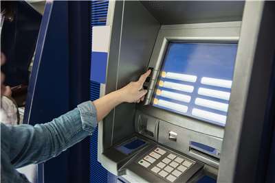 Aturan Baru Kantor Pos Taiwan, Batas Transfer Online ke Deposito Dipangkas Drastis, 1,14 Juta Nasabah Terdampak (freepik)