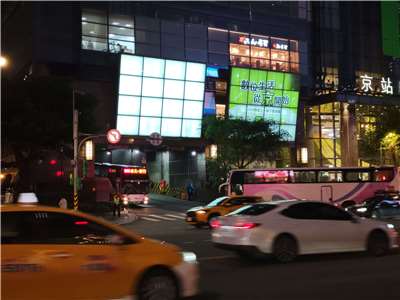Lantai Premium Taipei Bus Station Sepi Seperti Kota Hantu, Padahal Dulu Rebutan! Ternyata Ini Alasannya (Rti)