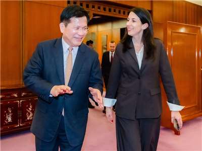 Menlu Lin Chia-lung bertemu dengan Mantan Ketua Dewan Perwakilan Rakyat Ceko, Markéta Pekarová Adamová (foto: tangkapan layar Facebook Lin Chia-lung) 