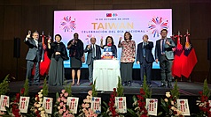 Jamuan Hari Nasional Kantor Ekonomi dan Budaya Taipei di Argentina Hadirkan Harmoni Musik antara Taiwan dan Argentina. (Foto: CNA)
