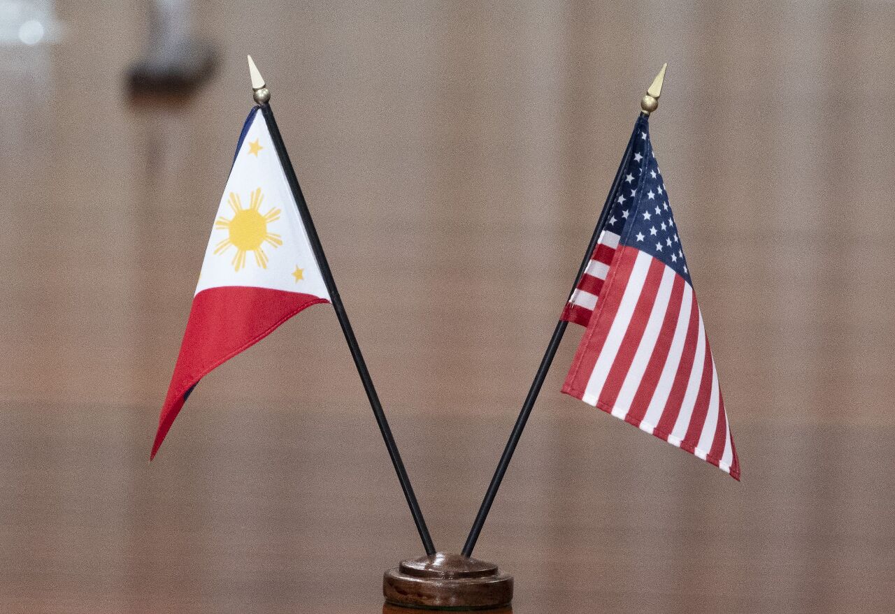 Pernyataan AS-Filipina Tegaskan Pentingnya Perdamaian Selat Taiwan, Cegah Agresi di Rantai Pulau Pertama (AP)