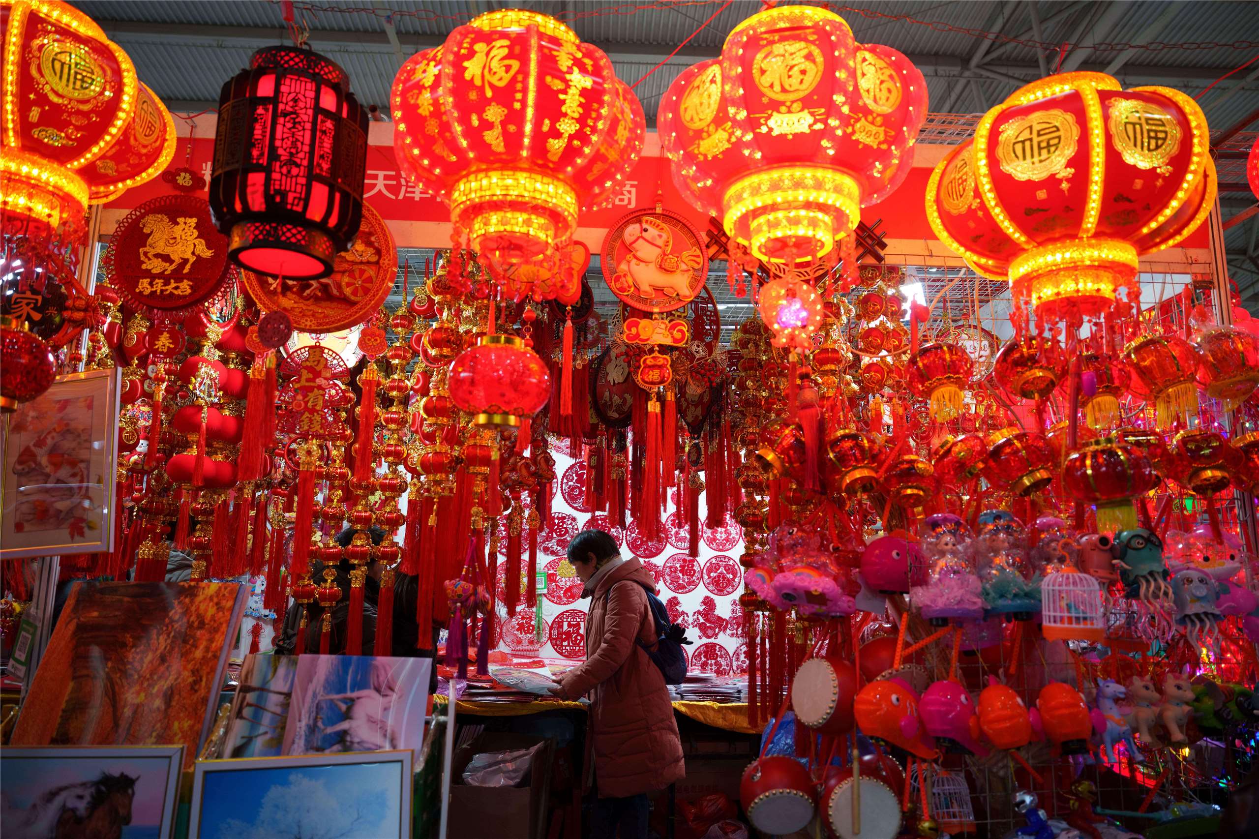 Panduan Angpau Tahun Kuda, Empat Pantangan dan Teknik Menarik Rezeki yang Perlu Diketahui (AP)