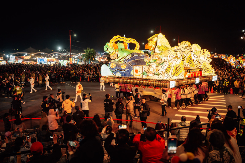 Festival Lentera Taiwan Diserbu Dua Juta Pengunjung Sehari, Kawasan Stasiun THSR Lumpuh Total (CNA)