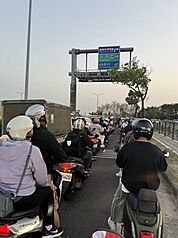 Cek Aturan Baru Lalu Lintas! Pelanggaran Bisa Berujung Denda NT$100 Ribu dalam Sekejap + Pencabutan SIM, Paling Parah Plat Nomor Disita (CNA)