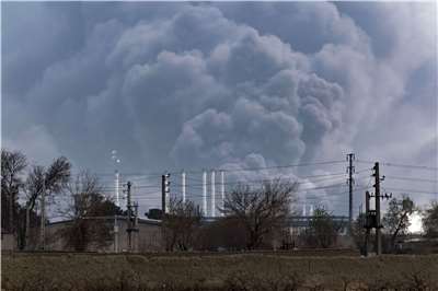 Harga Minyak Meroket, Maskapai Mulai Naikkan Biaya Bahan Bakar Hingga NT$4.700 (AFP)