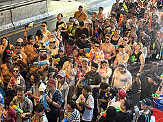 Festival Songkran Thailand Telan 242 Korban Jiwa, Kemenlu Taiwan Tetapkan 7 Provinsi Zona Bahaya (CNA)