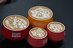 Lin Shao-sing  berhasil memenangkan Kejuaraan Kopi Dunia (WCC) 2026 kompetisi atte art (foto: CNA)