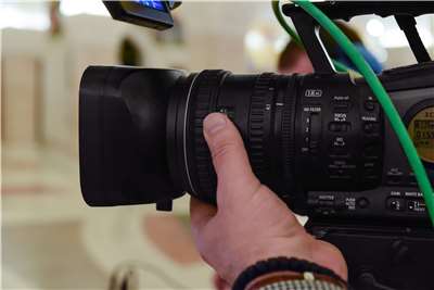 Viral, Insiden Menguap di Udara! Penyiar Berita CTS Terekam Kamera, Stasiun TV Minta Maaf di Tengah Pembelaan Publik (PIXABAY)