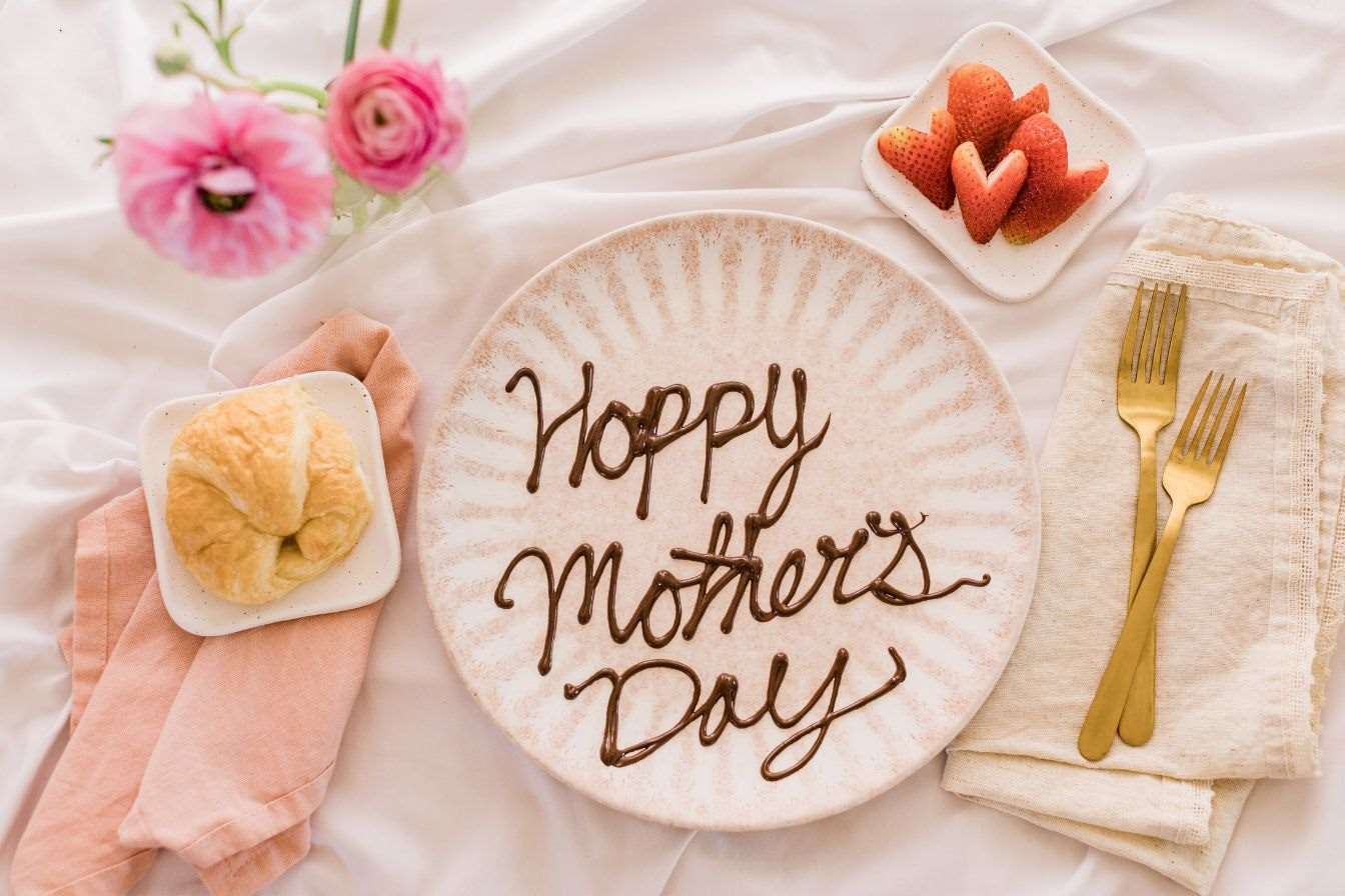 Selamat Hari Ibu (foto: Canva)