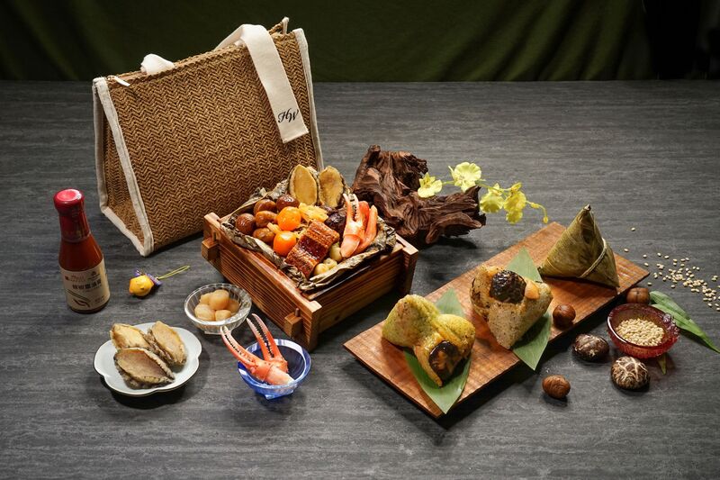 Sejumlah restoran dan pelaku industri hotel di Kota Taichung meluncurkan hampers bakcang khas untuk merebut pasar. (foto: CNA)