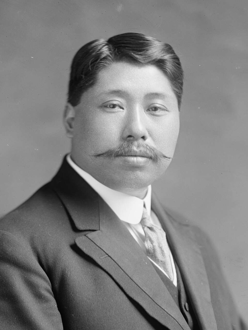 Huang Xing (Wikipedia)