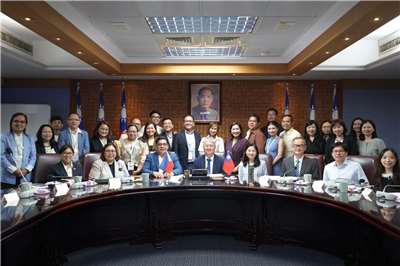 Kementeiran Pendidikan mengelar rapat tim kerja pendidikan Taiwan dan Filipina (Foto: Kementerian Pendidikan)