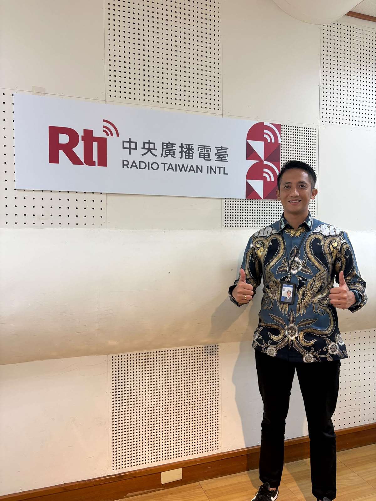 Business Manager Bank Rakyat Indonesia (BRI) Meryawan Sukma Putra