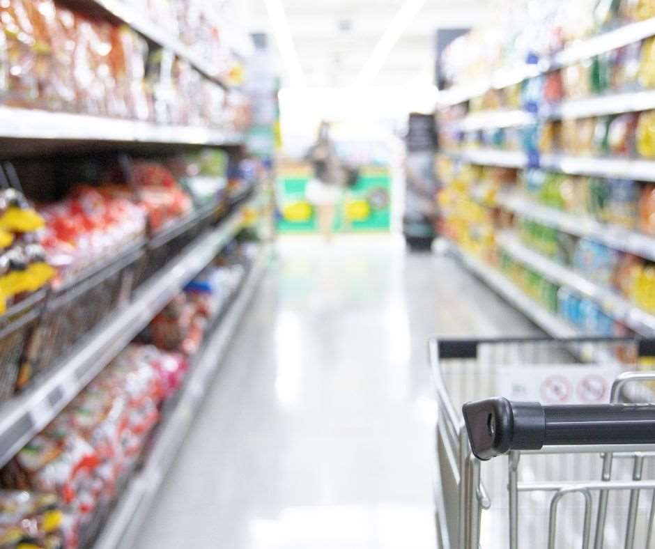 Banyak Orang Taiwan yang Ingin Berebut Masuk? Gaji Bulanan Jaringan Ritel Ini Capai NT$60 Ribu, Netizen: Tertinggi di Industrinya (CANVA)