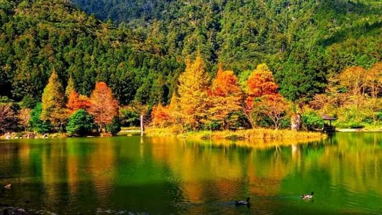 (foto: Kawasan Pemandangan Nasional Mingchi, Yilan)