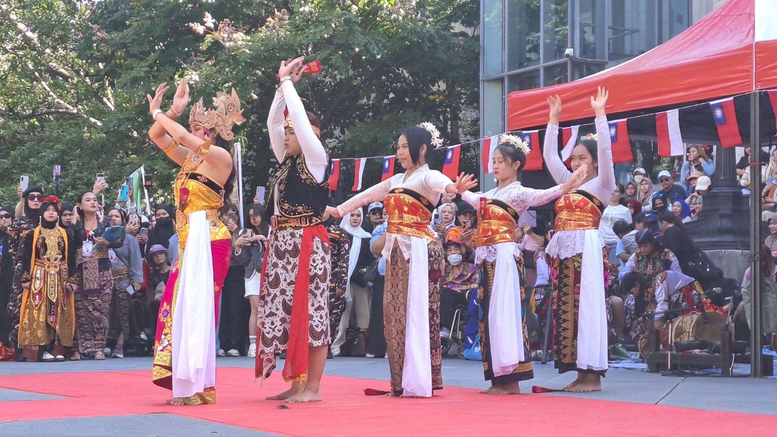 (foto: Tari Bali Pragina Bali Dwipa / Rti)