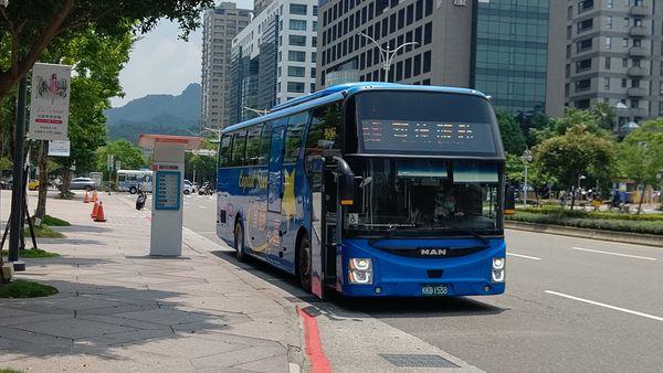 Bus Rute Keelung-Yilan (foto: Capital Bus)