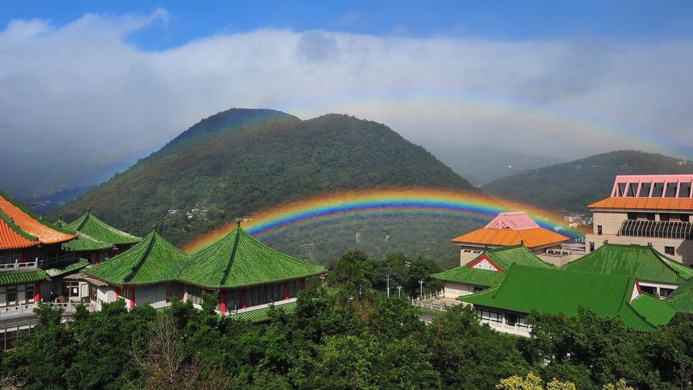 Pelangi yang memecahkan rekor dunia terlama di Chinese Culture University (foto: PCCU)