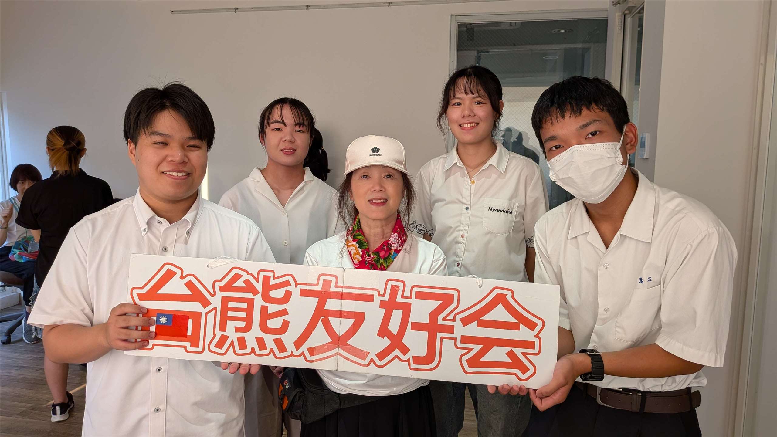 8月29日の「こんにちは、台湾」はRti台湾国際放送と日本・熊本の崇城大学SCB放送局のコラボ企画「まぜそば〜熊本台湾交流ラジオ〜」をお届けします。今回は崇城大学SCB放送局と熊本工業高校のみなさんが「おてもやん総踊り」参加者や観客への取材を通して熊本と台湾の交流を紹介してくれますよ！（写真：崇城大学SCB放送局）