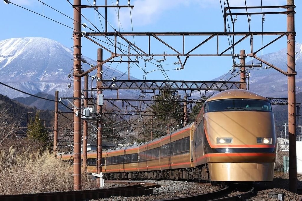 台北駅で展示予定の東武鉄道「日光詣スペーシア」（写真：CNA）
