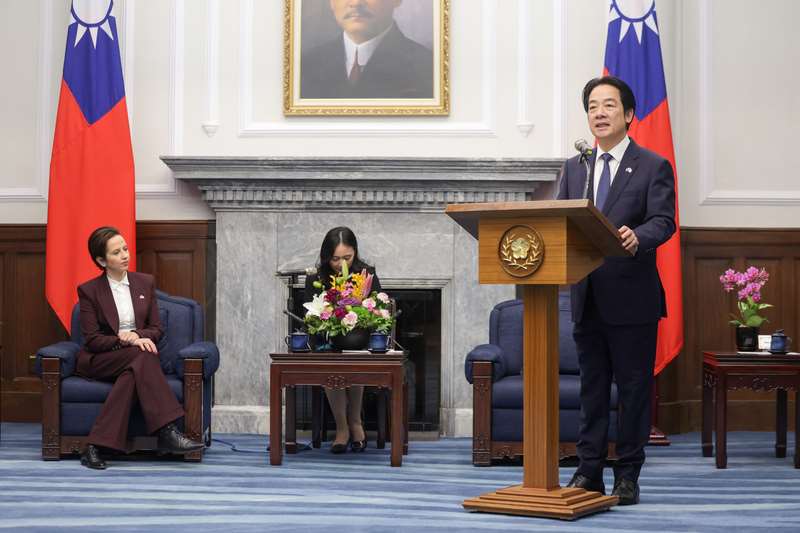 頼清徳・総統、カナダ下院議員団の表敬を受け 「実力による平和」を