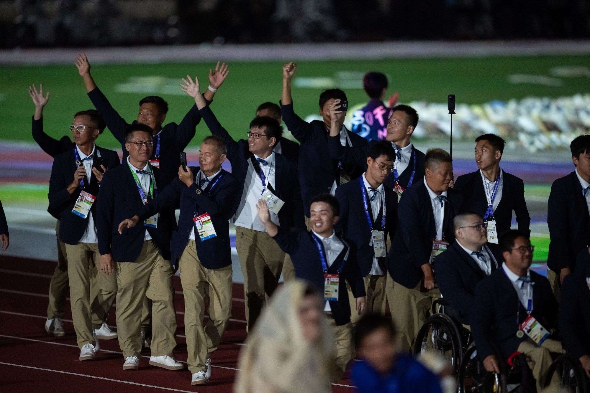 「第5回アジアパラ競技大会（2026/愛知・名古屋）」の開会式が、18日夜に日本・愛知県名古屋市で行われた。しかし、運動部（スポーツ省）の李洋・部長は、参加証の区分が突如変更されてことに強い不満を表明するため、急遽出席を取りやめた。（写真：運動部）