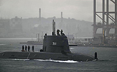 台湾初の国産潜水艦の試作艦「海鯤艦」は現在、潜航試験を継続中である。（写真：CNA）