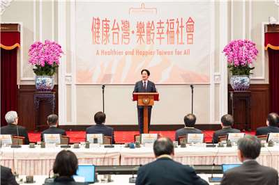 頼清徳・総統は5日、総統府で開かれた「健康台灣推動委員會第七次委員會議（第7回健康台湾推進委員会議）」で挨拶を行いました。（写真：総統府）