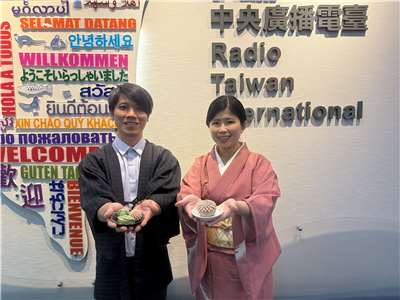 台日甜點工藝交流協會の王敏華（サニー）理事長及び郭恕瑋（マサキ）事務局長です。（写真：呂学臨）