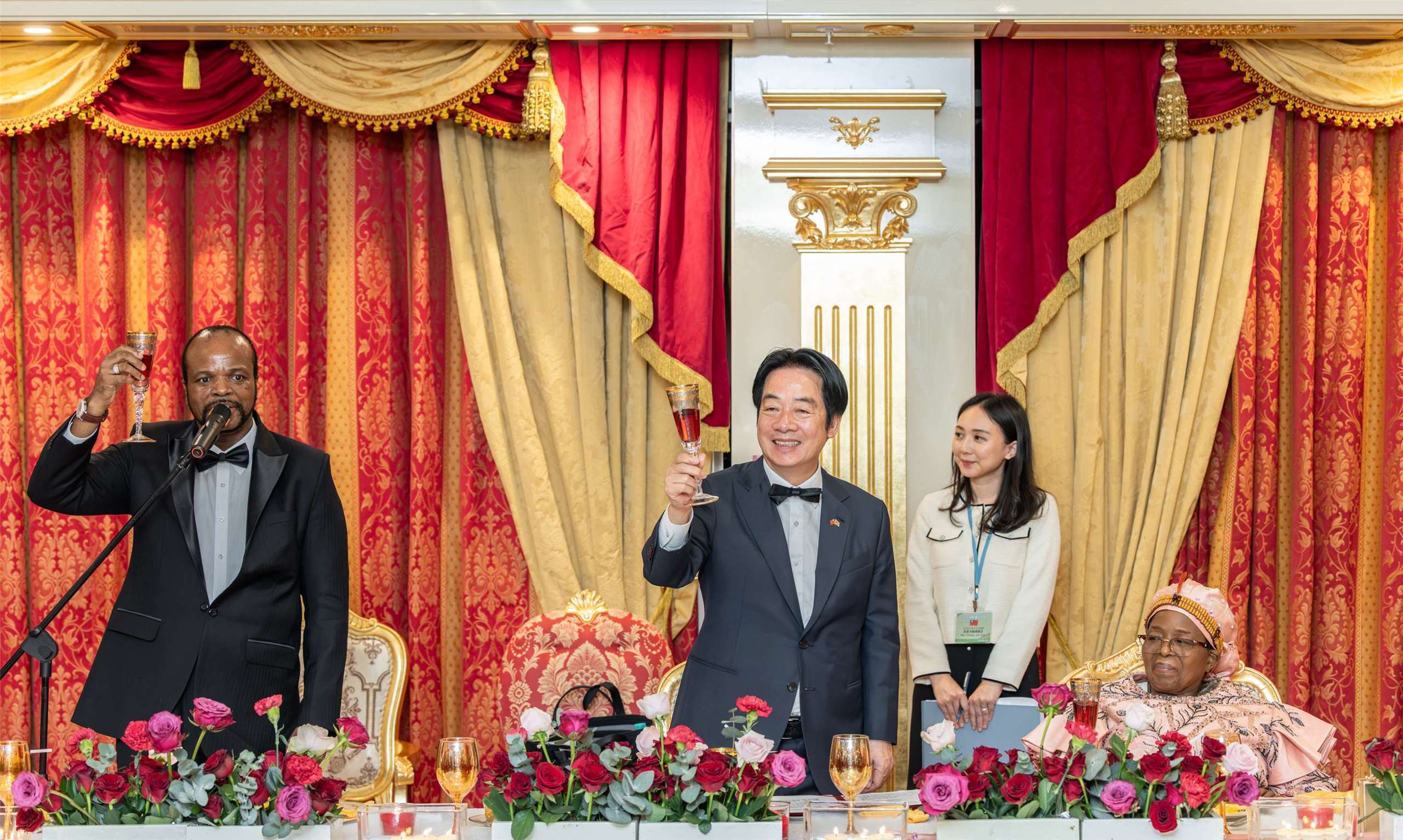 頼清徳・総統はアフリカの国交樹立国エスワティニを訪問し、現地時間3日夜（台北時間4日未明）、同国の国王ムスワティ3世が主催する国宴に出席した。（写真：総統府）