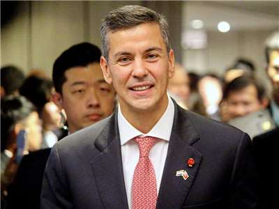 中国外交部が12日、パラグアイのサンティアゴ・ペニャ（Santiago Peña Palacios）大統領について中傷したことを受け、外交部（外務省）は14日、非難するとともに、厳正に反論しました。（写真：Rti）