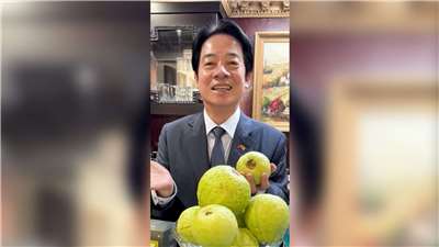 頼清徳・総統は、中華民国台湾のアフリカの国交樹立国エスワティニ王国を訪問した際、まずエスワティニの「王立サイエンスパーク（Royal Science and Technology Park、RSTP）」内の「戦略石油備蓄タンク」および「台湾産業イノベーションパーク（TIIP）」を視察。現地メディアはこぞって1面の大見出しで報じた。（写真：Rti）