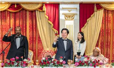 頼清徳・総統はアフリカの国交樹立国エスワティニを訪問し、現地時間3日夜（台北時間4日未明）、同国の国王ムスワティ3世が主催する国宴に出席した。（写真：総統府）